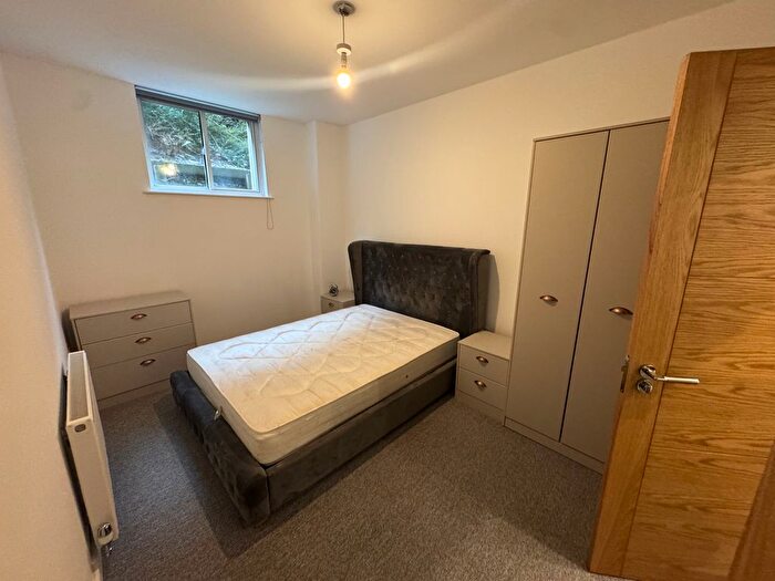 2 Bedroom Flat To Rent In Albert Terrace Road, Sheffield, S6