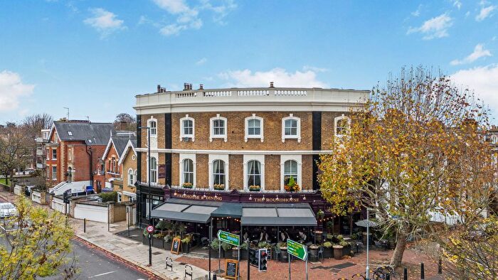 1 Bedroom Flat For Sale In The Roundhouse, Wandsworth Common, SW18