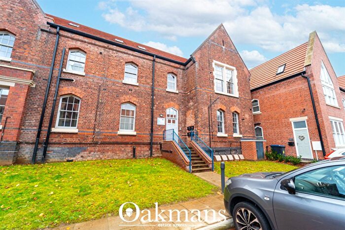 2 Bedroom Flat For Sale In Arkell Way, Birmingham, West Midlands, B29