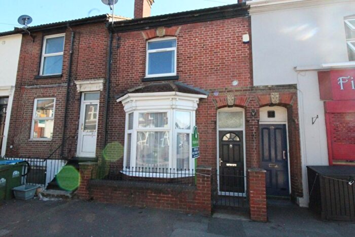 4 Bedroom Terraced House For Sale In Lodge Road, Southampton, Hampshire, SO14