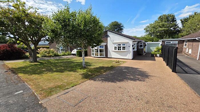 3 Bedroom Bungalow For Sale In Flaxwell Way, Leasingham, NG34