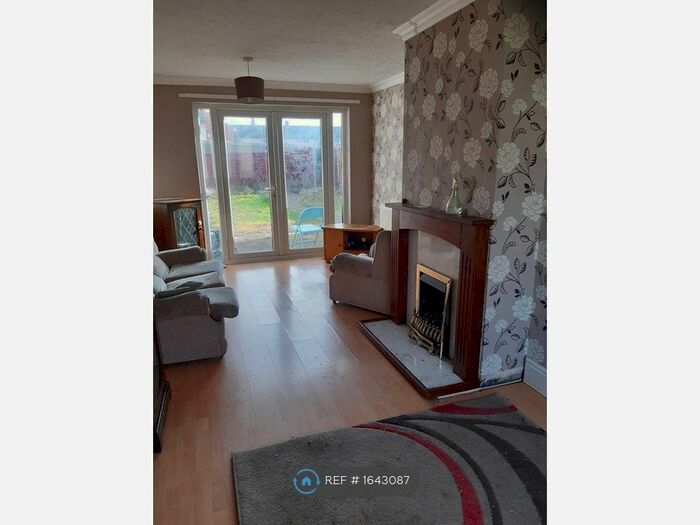 3 Bedroom Terraced House To Rent In Marl Croft, Coventry, CV3