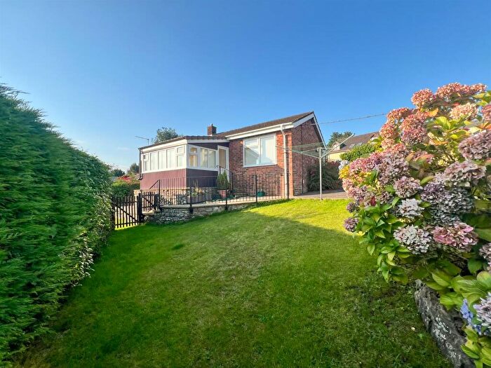 2 Bedroom Detached Bungalow For Sale In Forest Road, Ruardean Woodside, Ruardean, GL17