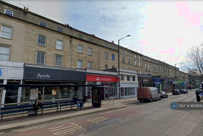 3 Bedroom Flat To Rent In Hampton Lane, Bristol, BS8