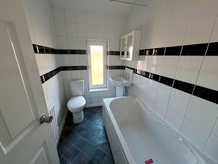 2 Bedroom Property To Rent In Monks Road, Lincoln, LN2