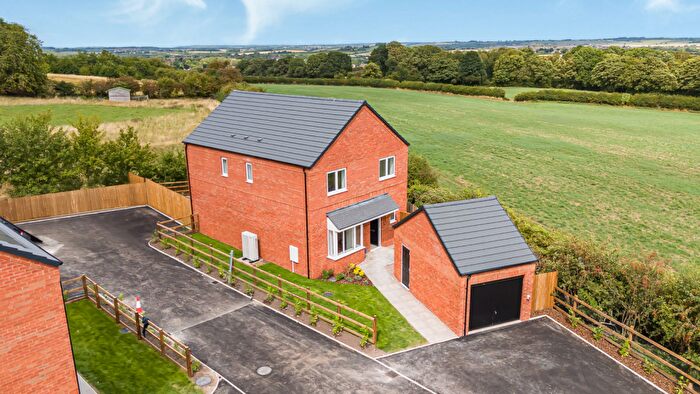 4 Bedroom Detached House For Sale In Egan Close, Dordon, Tamworth, B78