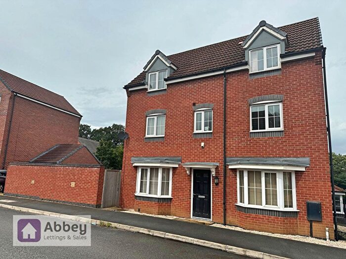 4 Bedroom Detached House To Rent In Stillington Crescent, Hamilton, LE5