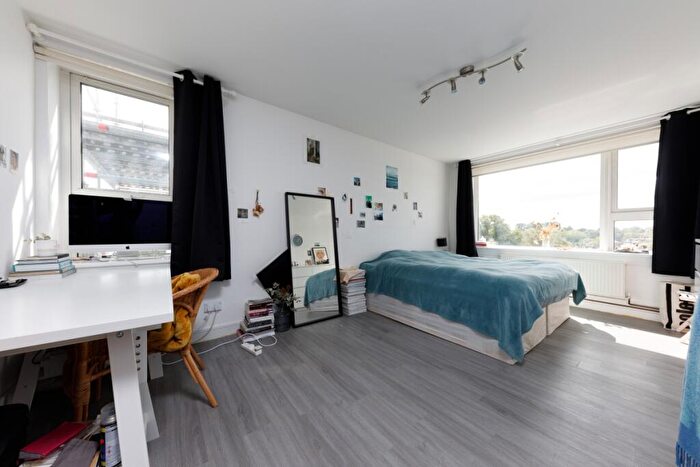 3 Bedroom Flat To Rent In Adelaide Road Chalk Farm, NW3