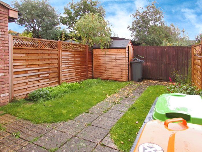 2 Bedroom Terraced House To Rent In Parsonage Close, Oakley, MK43