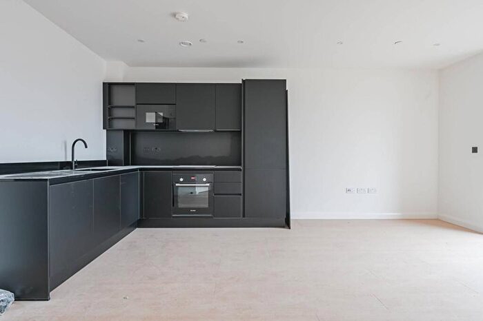 1 Bedroom Flat To Rent In Dod Street, Limehouse, London, E14