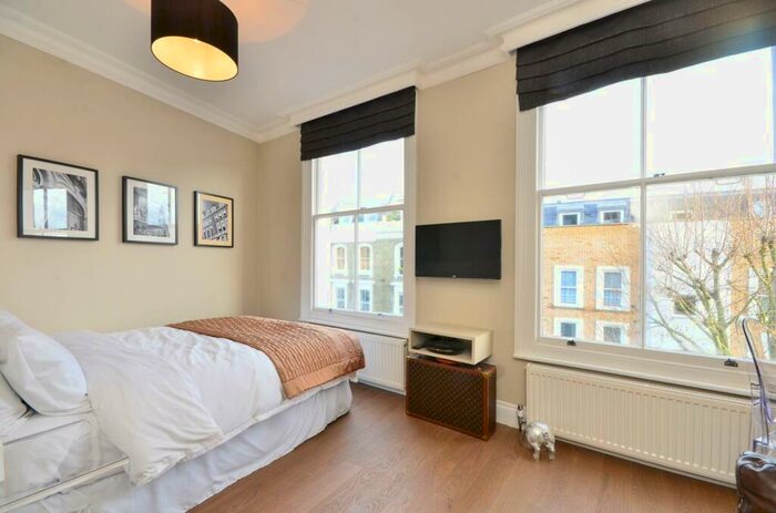Studio To Rent In Ifield Road, Chelsea, London, SW10