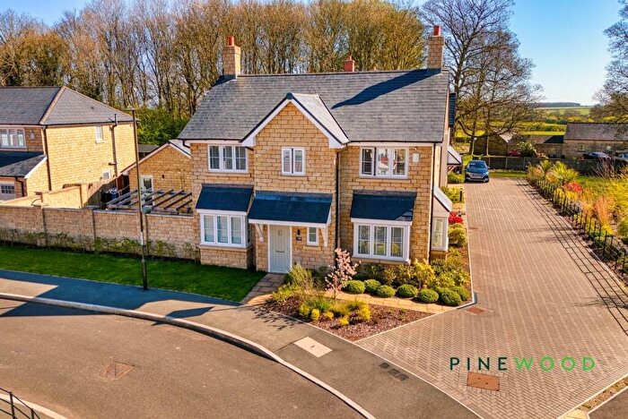 4 Bedroom Detached House For Sale In Settlement Drive, Clowne, S43