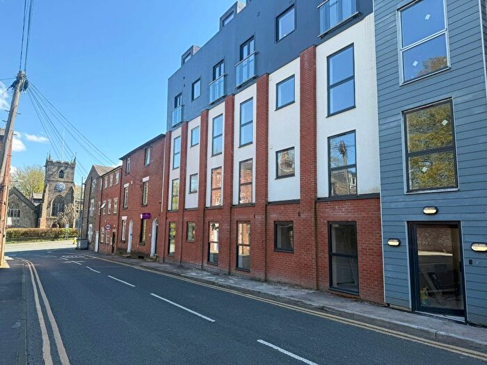 2 Bedroom Flat For Sale In Queens Road, Chorley, PR7