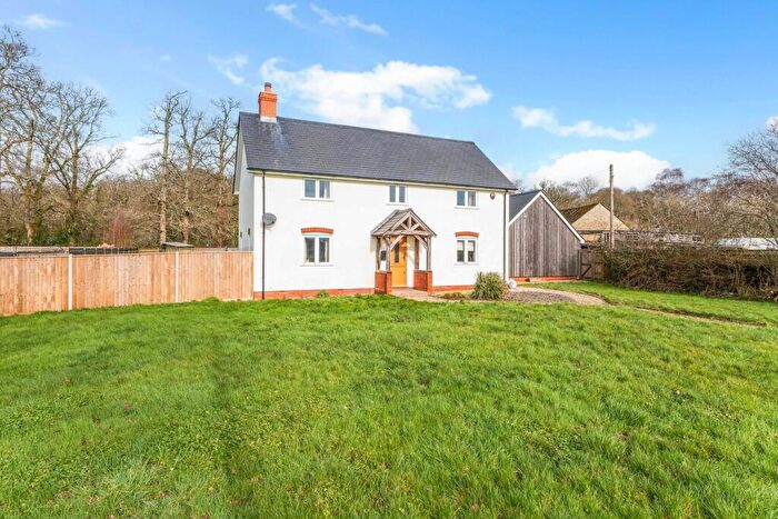 3 Bedroom Farm House For Sale In Chinham Road, Bartley, Southampton, SO40