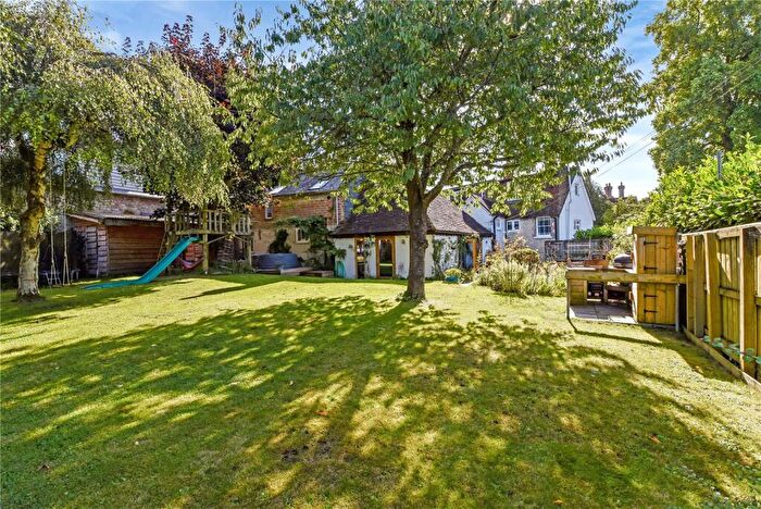 4 Bedroom Semi-Detached House For Sale In Selborne, Alton, Hampshire, GU34