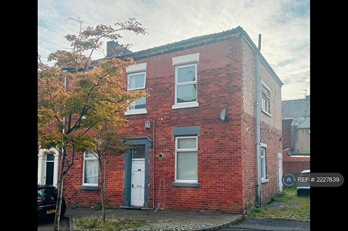 3 Bedroom Flat To Rent In St Davids Road, Preston, PR1