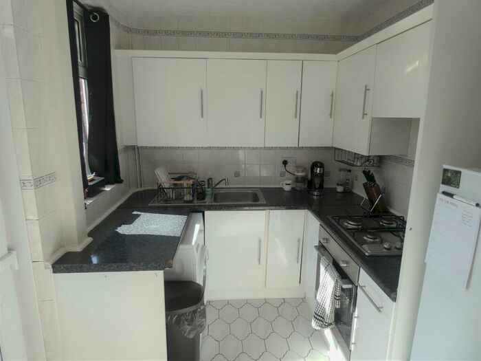 2 Bedroom Terraced House To Rent In St Catherine Street, Mansfield, NG18