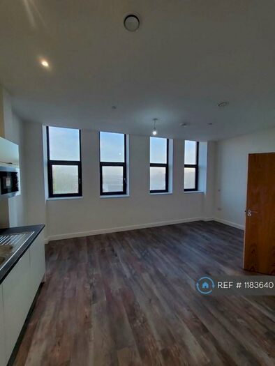 Studio To Rent In St Bartholomews Place, Rochester, ME1