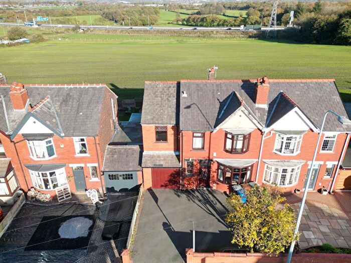 4 Bedroom Semi Detached House For Sale In Winstanley Road, Billinge, WN5