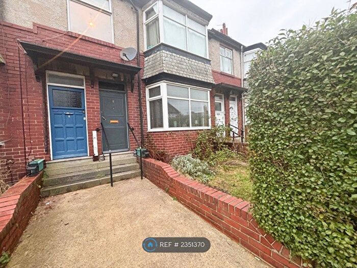 2 Bedroom Flat To Rent In Valley View, Jesmond, Newcastle Upon Tyne, NE2