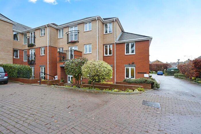 1 Bedroom Apartment For Sale In Olympic Court, Cannon Lane, Luton, Stopsley, LU2