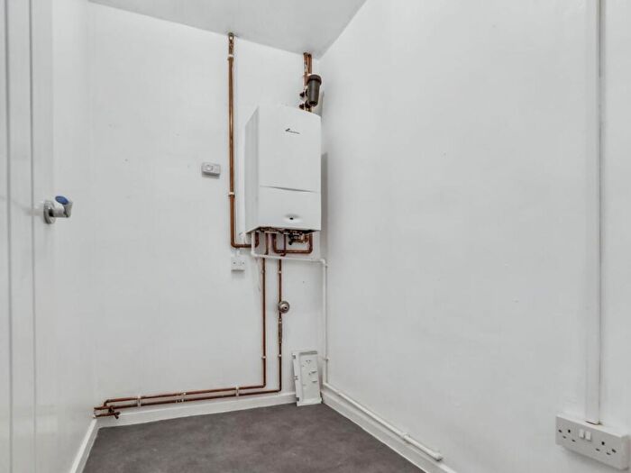 1 Bedroom Flat For Sale In Elizabeth Kemp Court, Whitehall Road, Ramsgate, Kent, CT12