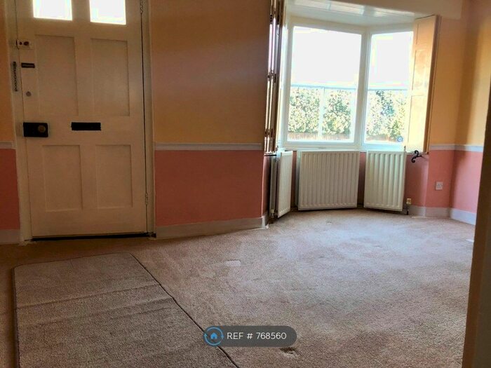 2 Bedroom Terraced House To Rent In George Street, Woburn, Milton Keynes MK17
