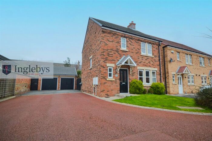 3 Bedroom Detached House To Rent In Annan Gardens, Saltburn-By-The-Sea, TS12