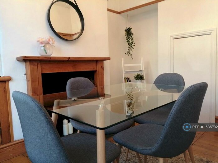 2 Bedroom Terraced House To Rent In Newlyn Street, Manchester, M14