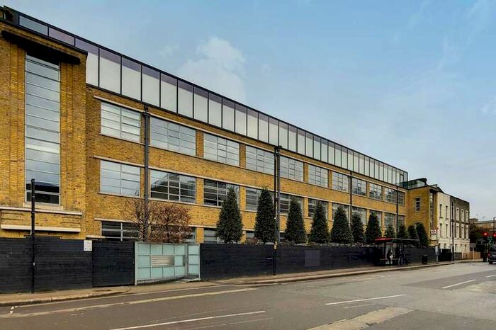 2 Bedroom Flat To Rent In Bayham Street, Camden Town, NW1