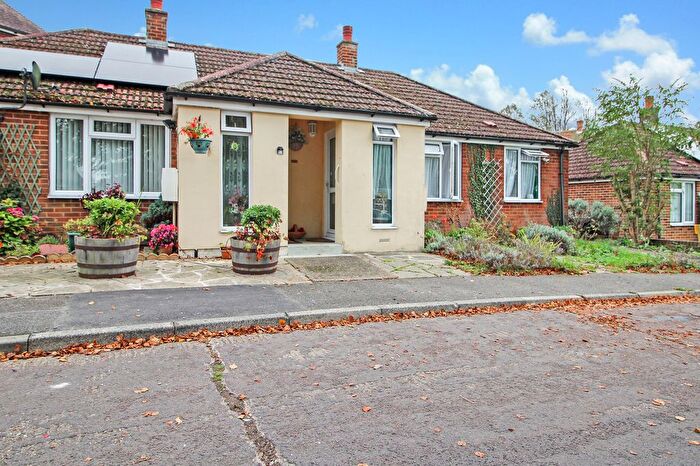 2 Bedroom Semi-Detached Bungalow For Sale In Downs Close, Charing, TN27