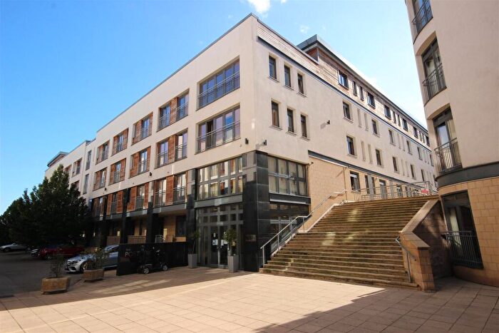 1 Bedroom Apartment To Rent In The Post Box, Upper Marshall Street, Birmingham, B1