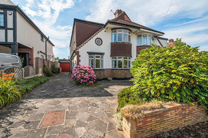 4 Bedroom Semi-Detached House For Sale In South Walk, West Wickham, Kent, BR4