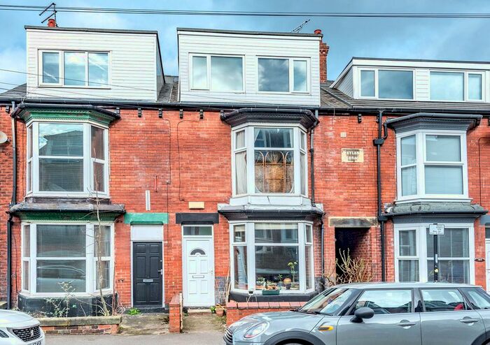 4 Bedroom Terraced House To Rent In Wayland Road, Sheffield, S11