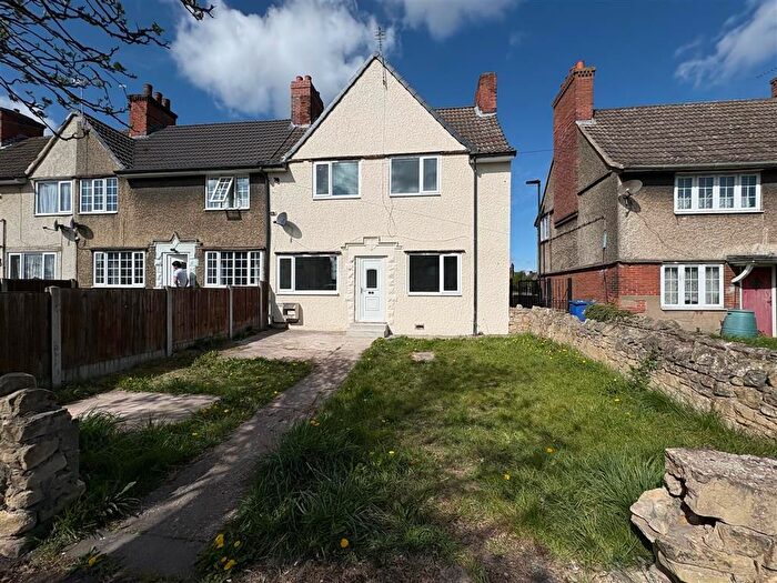 3 Bedroom Property To Rent In East Avenue, Woodlands, Doncaster, DN6