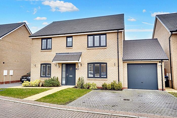 4 Bedroom Detached House For Sale In King James Close, Fordham, CB7