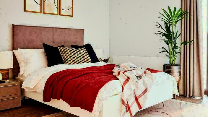 3 Bedroom Flat To Rent In Park Lane, Wembley, Middlesex, HA9