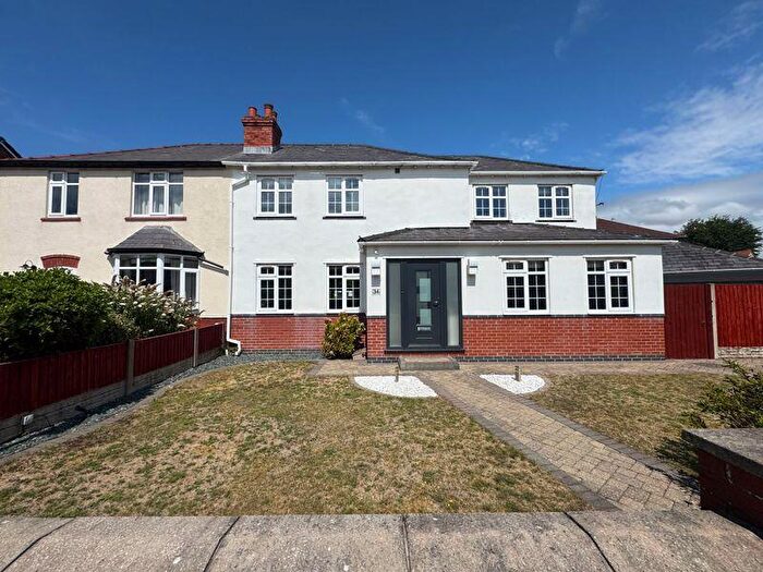 3 Bedroom Semi-Detached House To Rent In Golf Open - Ashton Road, Hillside - Sleeps, PR8