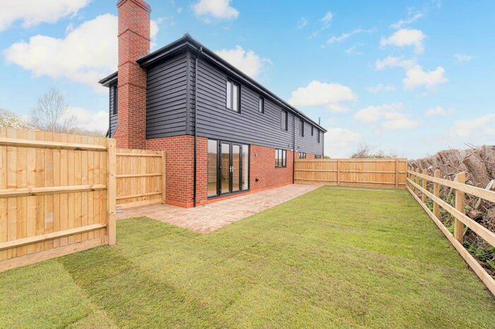 2 Bedroom Semi-Detached House For Sale In The Street, Staple, Canterbury, CT3
