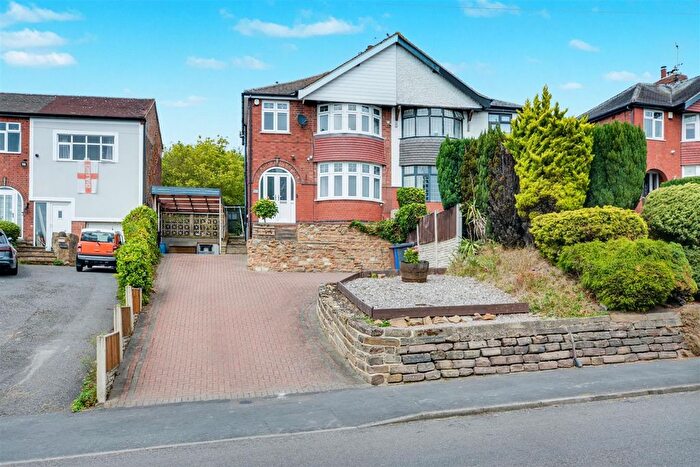 3 Bedroom Semi-detached House For Sale In Derby Road, Ilkeston, DE7