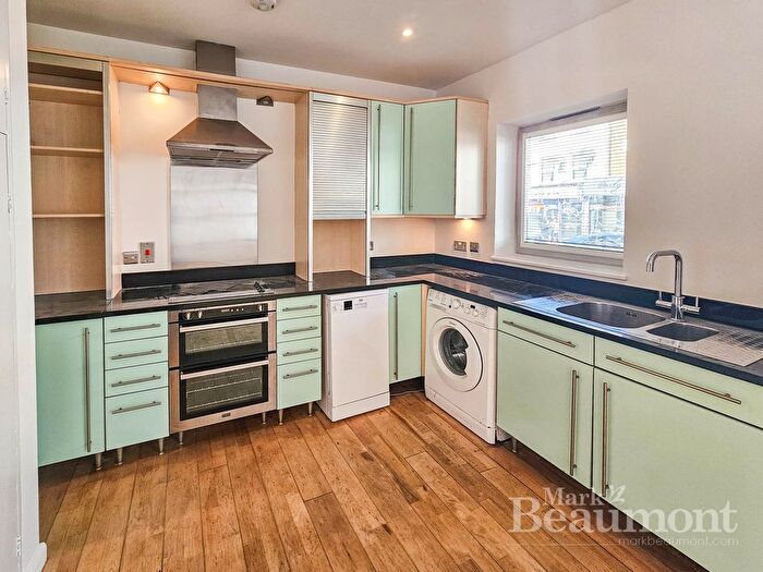 1 Bedroom Flat To Rent In Loampit Hill, London, SE13