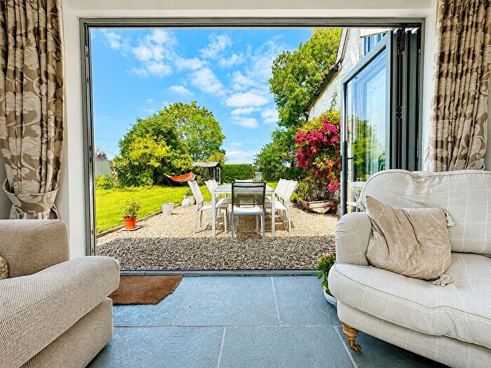 4 Bedroom Detached House For Sale In Scotland Lane, Axbridge, BS26