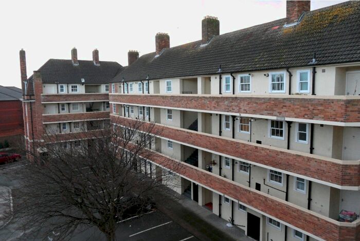 2 Bedroom Flat To Rent In Wavertree Gardens, Liverpool, L15