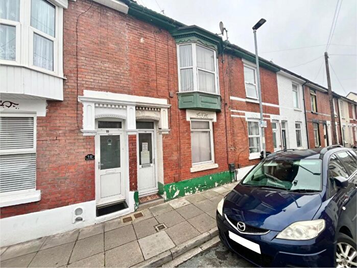 4 Bedroom Terraced House For Sale In Newcome Road, Portsmouth, PO1