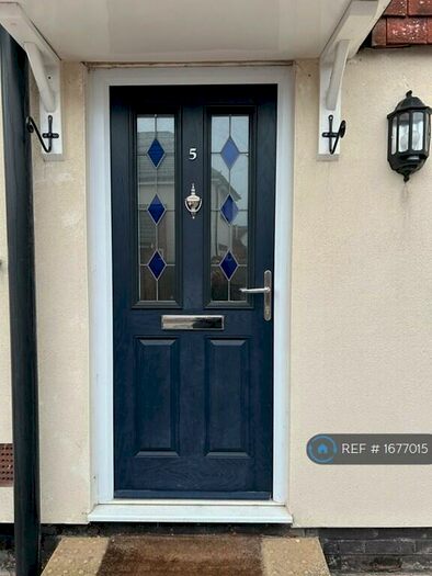 2 Bedroom End Of Terrace House To Rent In Chapel Street, Thatcham, RG18