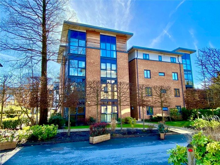 2 Bedroom Apartment To Rent In Larke Rise, West Didsbury, Manchester, M20