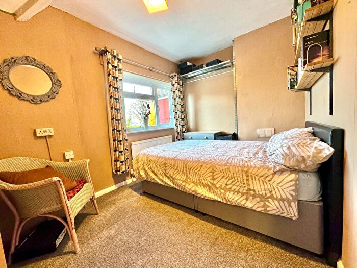 3 Bedroom Terraced House For Sale In Nightingale Way, Baldock, SG7