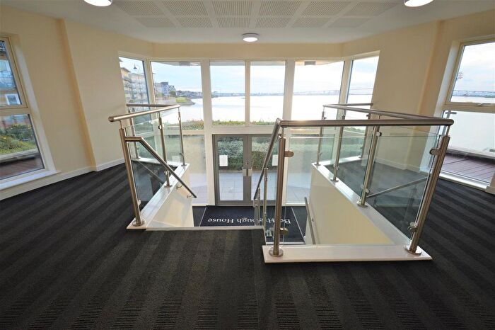 1 Bedroom Flat To Rent In Carmichael Avenue, Greenhithe, DA9
