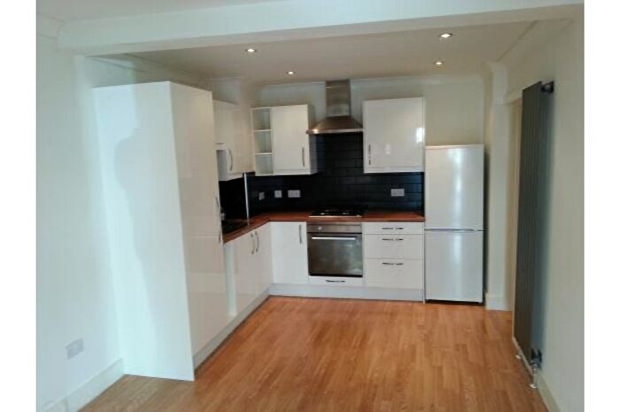 1 Bedroom Maisonette To Rent In Sotheron Road, Watford, WD17