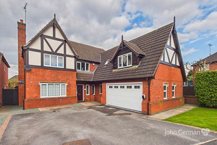 5 Bedroom Detached House For Sale In Demontfort Way, Uttoxeter, ST14